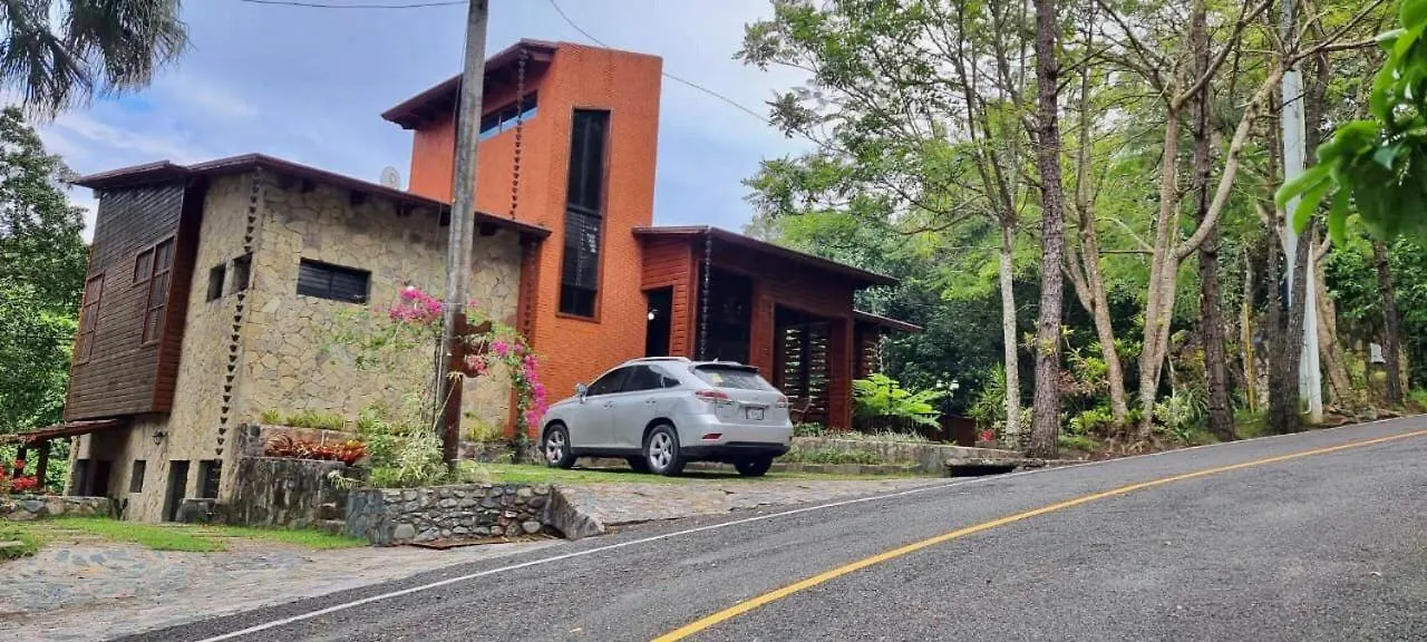 Villas Alpes Jarabacoa